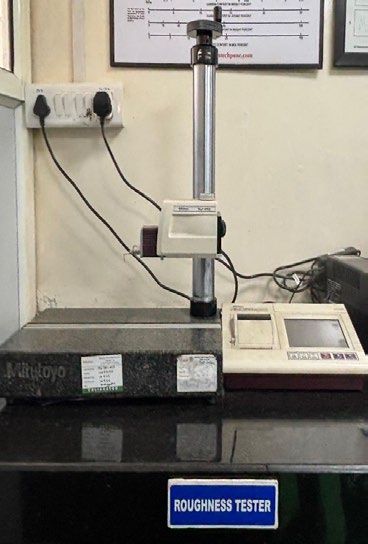 Roughness tester on a granite plate